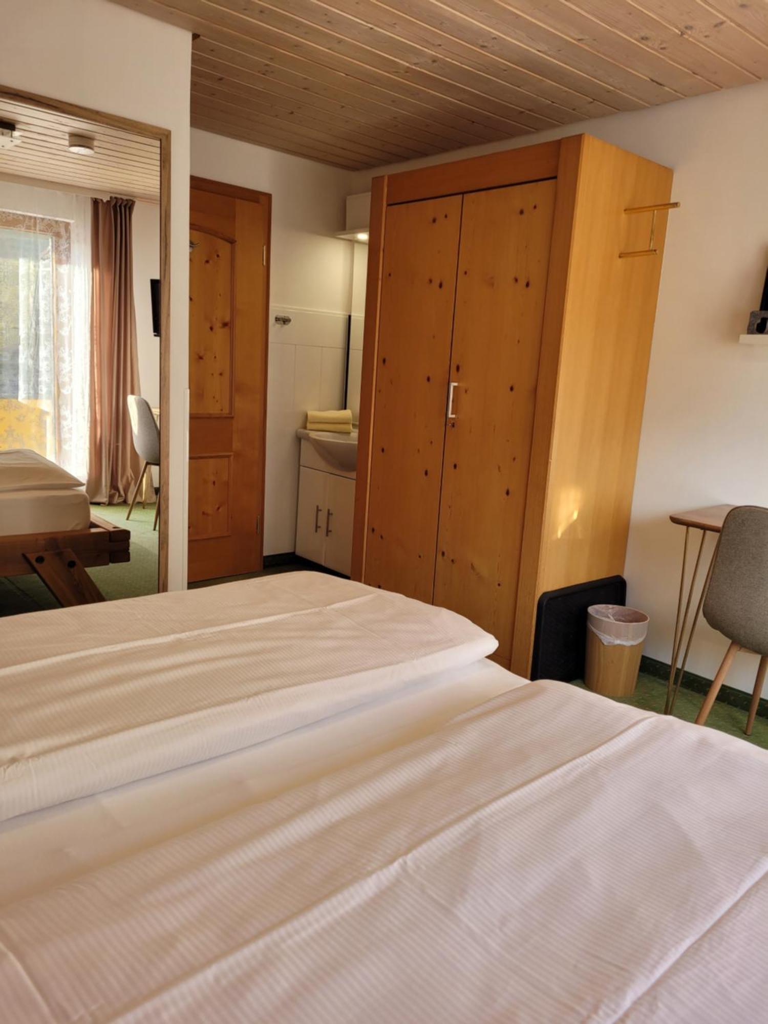 Hotel Obergfell Brandenberg ภายนอก รูปภาพ